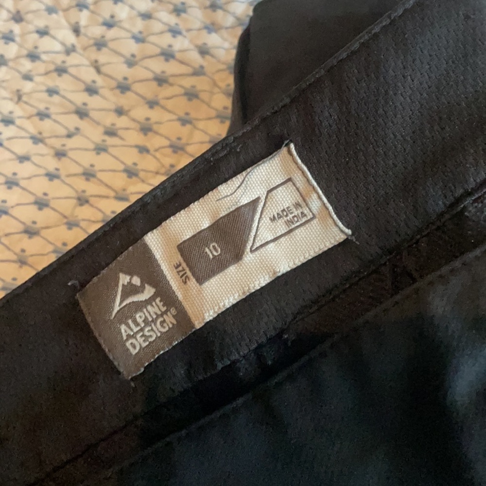 Capris - Picture 2 of 2